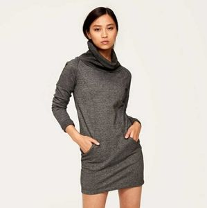 NWT Lolë Flora Sweater Dress